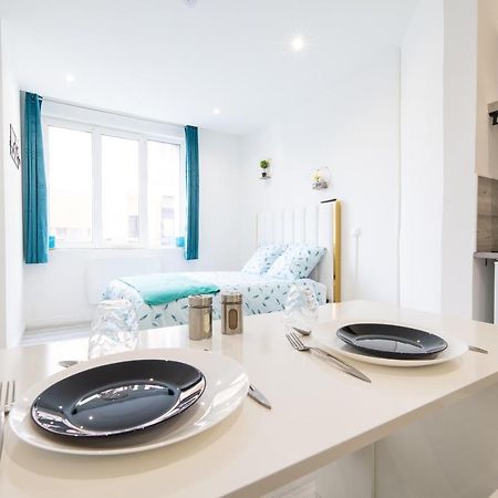 Glm Groupe - Glm Residences 1 Сен-Кантен Екстериор снимка